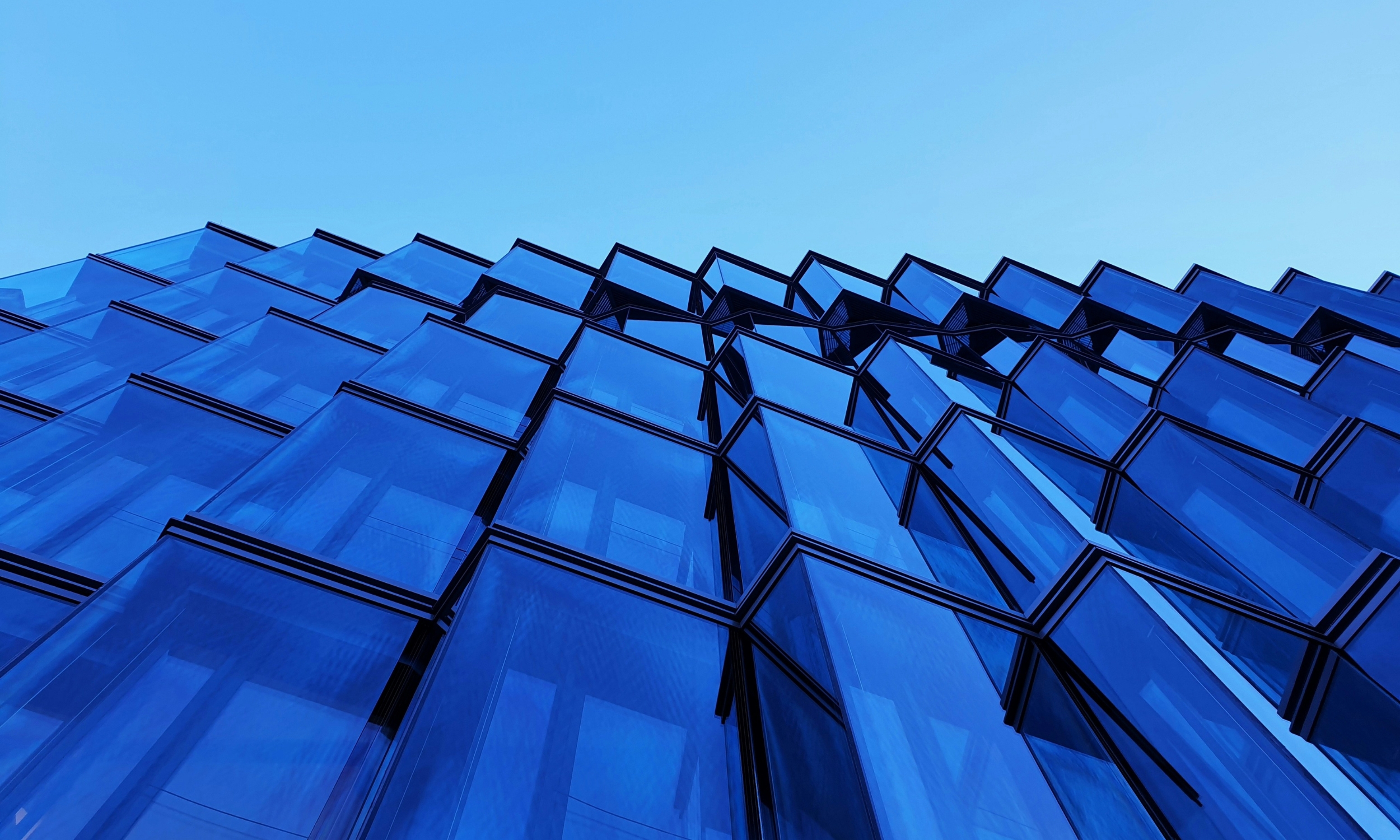 How Services Leaders Can Stay Ahehad of Client Strategy Shifts