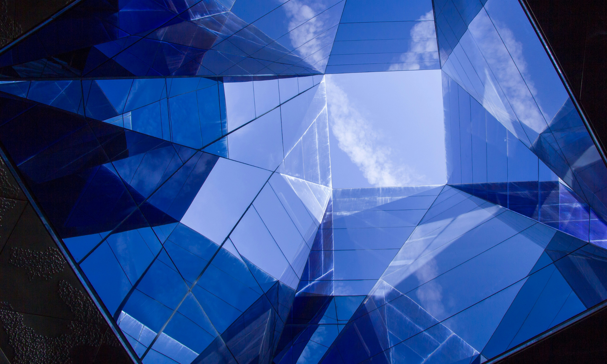 AI Knowhow 121 - Breaking Through the Growth Barrier Hero